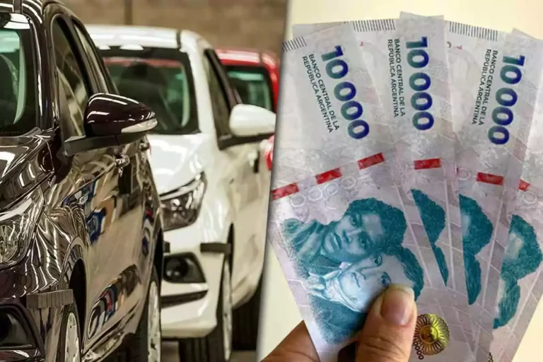 auto nuevo con llave y billetes argentinos