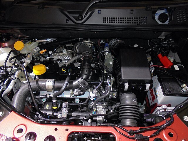 El motor Nissan en un Renault Logan mejora su rendimiento